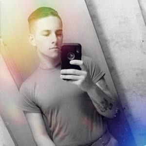 Meet your Posher, Blake